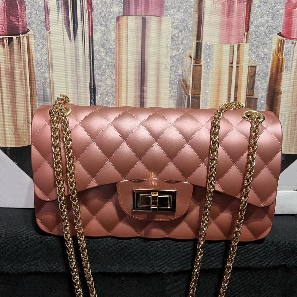 Elegant Rose Gold Pink Quilted Chain Bag